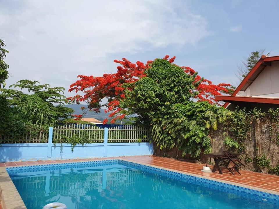 Vang Vieng Galaxy Hotel Ngoại thất bức ảnh